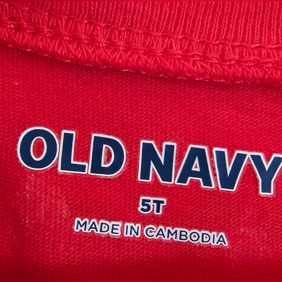 Old Navy Long-Sleeve Dress in Red Hearts - Picture 3 of 5